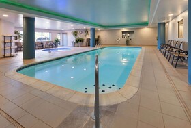 Hampton Inn & Suites