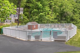 Ogunquit River Inn