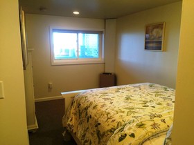 Perkins Cove Oceanfront Cottage