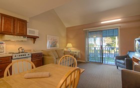 Seacastles Resort Inn and Suites