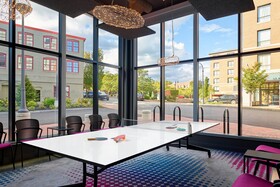 Aloft Portland
