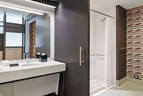 Aloft Portland