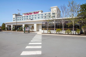 Clarion Hotel Airport