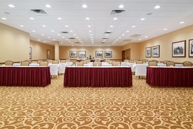 Clarion Hotel Airport