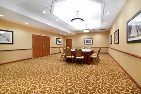 Clarion Hotel Airport