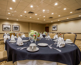 Clarion Hotel Airport