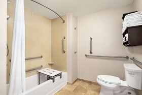 Hampton Inn Portland Downtown Waterfront