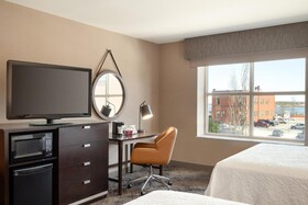 Hampton Inn Portland Downtown Waterfront