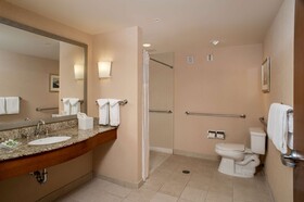 Hilton Garden Inn Portland Downtown Waterfront