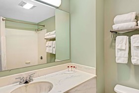 Ramada by Wyndham Saco/Old Orchard Beach Area