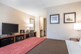 Comfort Inn Airport
