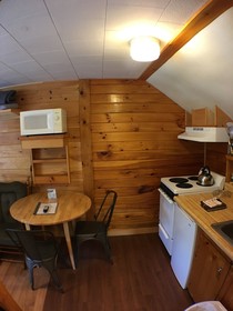 Mountain View Motel & Campground