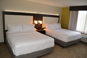 Holiday Inn Express & Suites Waterville - North