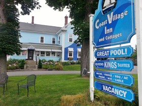 Coast Village Inn & Cottages