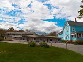 Coast Village Inn & Cottages