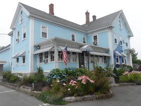 Coast Village Inn & Cottages