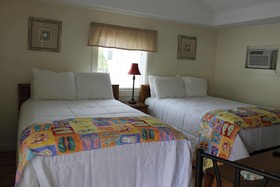 Drake's Island Resort