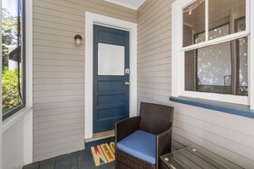 The Beaches Motel & Cottages