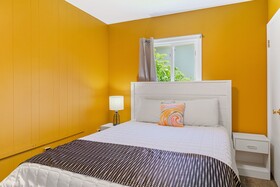 The Beaches Motel & Cottages