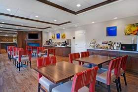 Comfort Inn & Suites