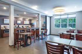 Microtel Inn & Suites by Wyndham Windham