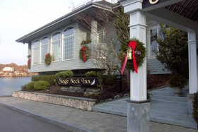 Stage Neck Inn