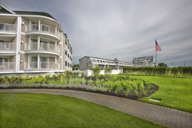 Anchorage Inn and Resort
