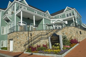 Union Bluff Hotel