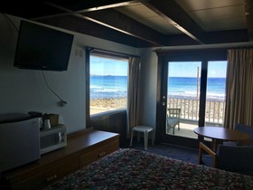 Grand View Inn & Cottages