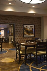 Baltimore Marriott Inner Harbor at Camden Yards