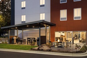 BWI Suites