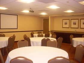 Country Inn & Suites by Radisson, Baltimore North/White Marsh
