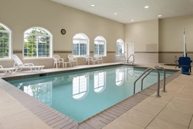 Country Inn & Suites by Radisson, Baltimore North/White Marsh