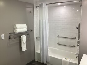 Days Inn by Wyndham Baltimore Northwest