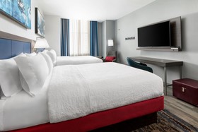 Hampton Inn & Suites Baltimore Inner Harbor