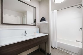 Hampton Inn & Suites Baltimore Inner Harbor