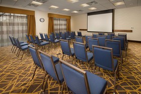 Hampton Inn & Suites Baltimore/Woodlawn