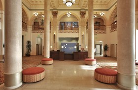 Holiday Inn Express Baltimore-Downtown