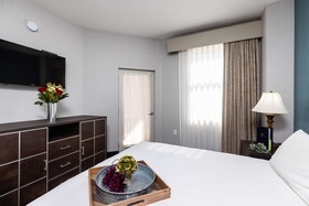 Inn at The Colonnade Baltimore - a DoubleTree by Hilton Hotel