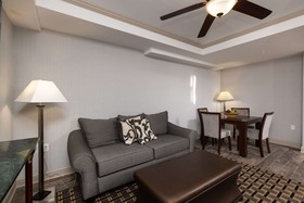 Inn at The Colonnade Baltimore - a DoubleTree by Hilton Hotel