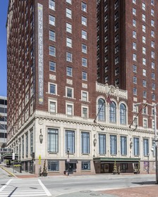 Lord Baltimore Hotel