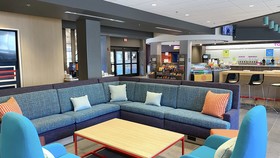 Tru by Hilton Baltimore Harbor East