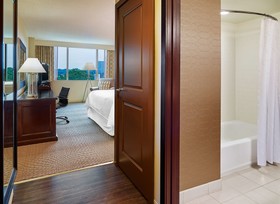 Wyndham College Park North / Washington DC Area