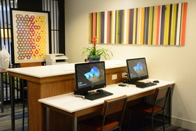 Holiday Inn Express & Suites Lexington Park-California