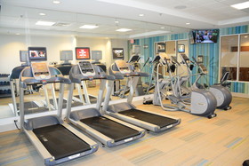 Holiday Inn Express & Suites Lexington Park-California