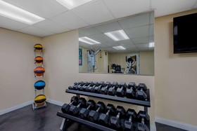 La Quinta Inn & Suites by Wyndham Lexington Park - Patuxent