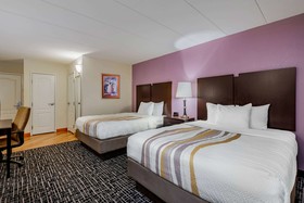 La Quinta Inn & Suites by Wyndham Lexington Park - Patuxent