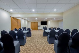 La Quinta Inn & Suites by Wyndham Lexington Park - Patuxent