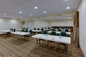 La Quinta Inn & Suites by Wyndham Lexington Park - Patuxent