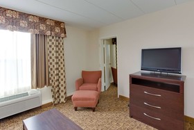 La Quinta Inn & Suites by Wyndham Lexington Park - Patuxent